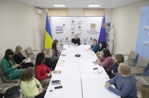 46 % працівників Луганської ОВА не подали щорічні декларації 46 % працівників Луганської ОВА не подали щорічні декларації