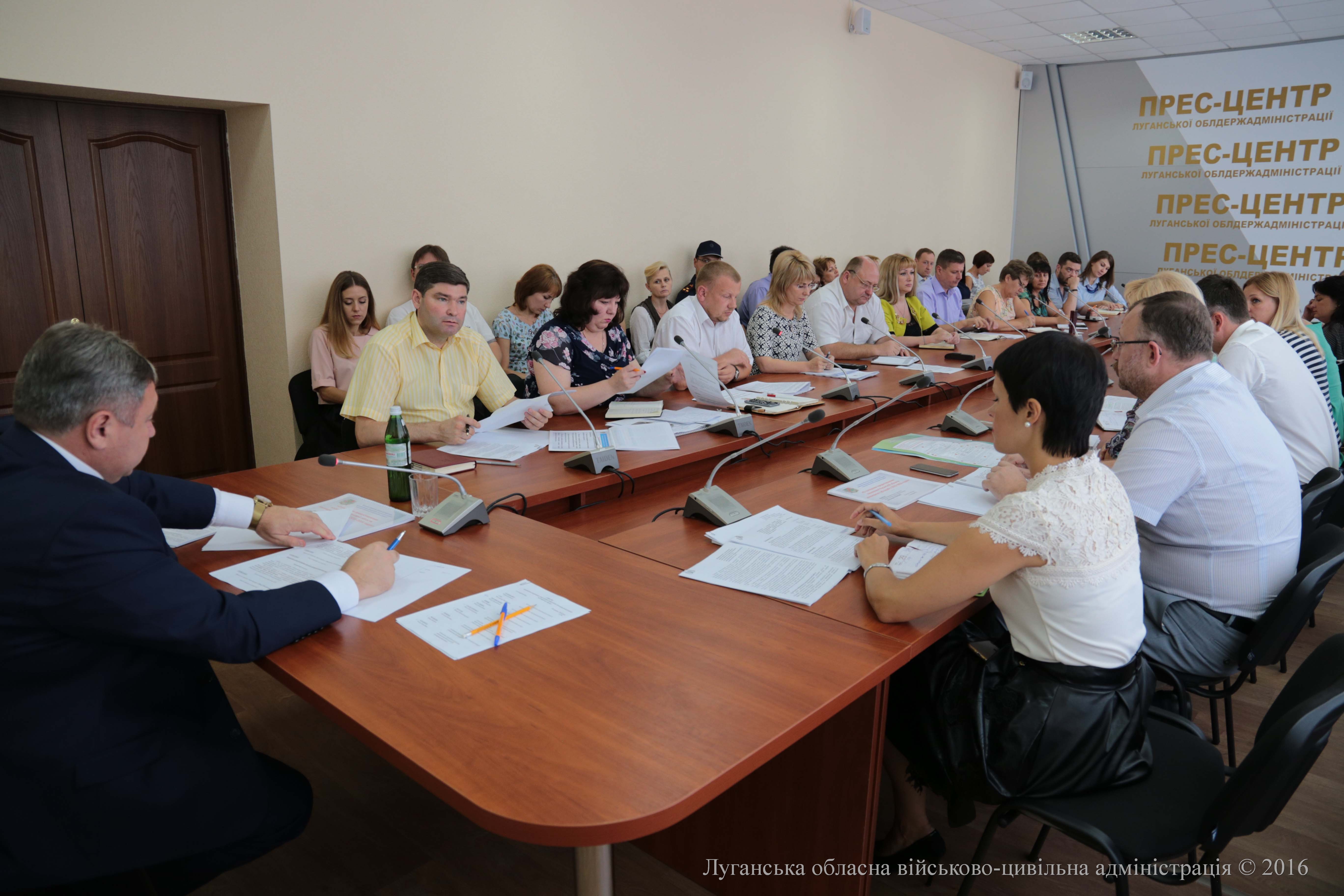 За сім місяців пенсіонерам Луганщини виплачено понад 4,5 мільярди гривень