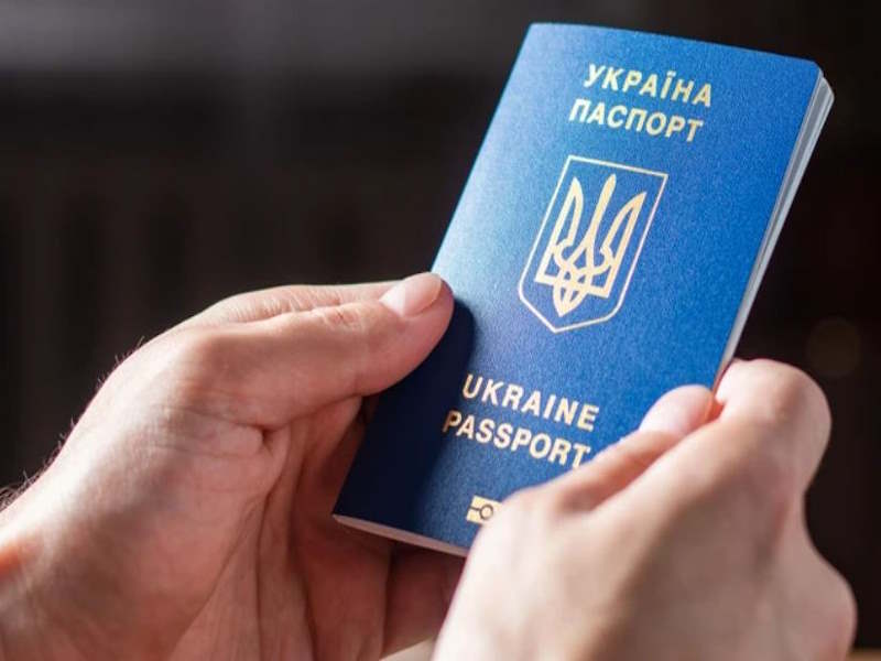 Як українцям без паспорта виїхати з окупації