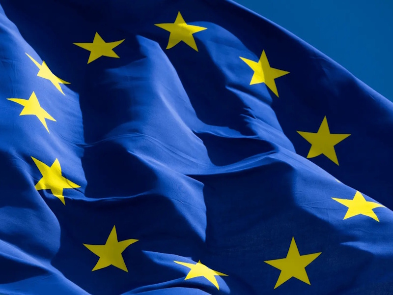 Єврокомісія пропонує продовжити тимчасовий захист для українців до 4 березня 2028 року