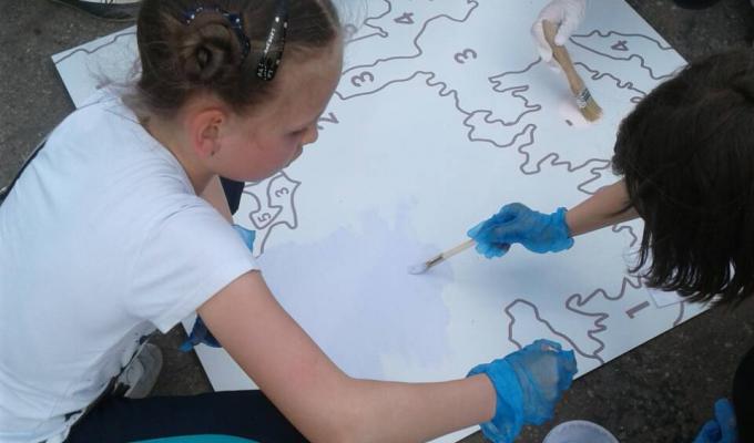 «Насильству немає виправдання!» –у Кремінній пройшла інформаційна акція