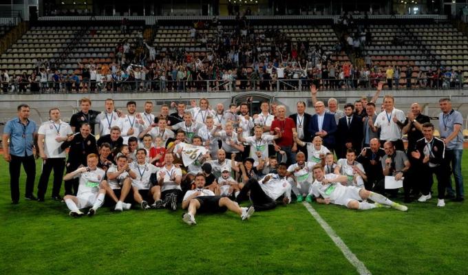 Вітаємо футболістів «Зорі» з медалями першості України!