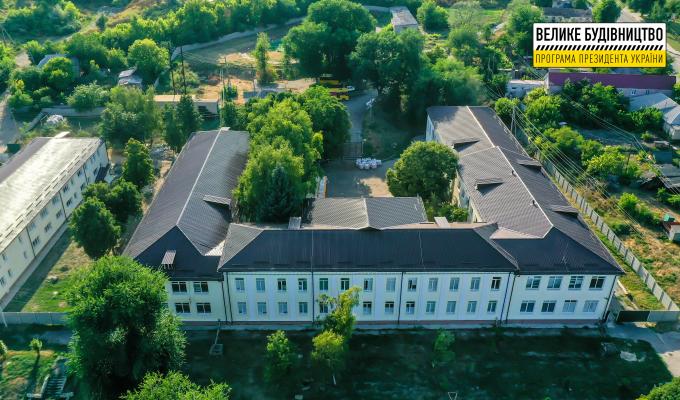 Велике будівництво на Луганщині: Фотозвіт ходу реконструкції біловодської школи