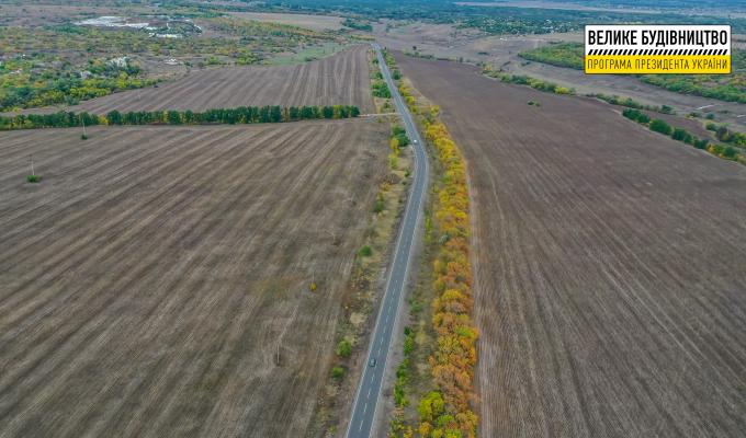 Велике будівництво на Луганщині: результати ремонту траси Р-66 "Демино-Олександрівка - Сватове - Лисичанськ - Луганськ" поблизу Білої гори