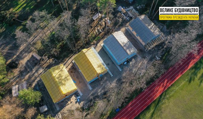 Велике будівництво на Луганщині: Фотозвіт перебігу будівництво будиночків для тимчасового розміщення спортсменів фізкультурного центру "Олімп"