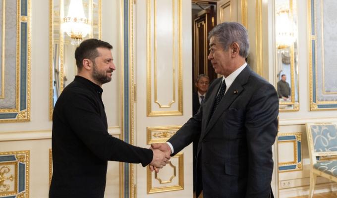 Володимир Зеленський обговорив із міністром закордонних справ Японії посилення співпраці між країнами