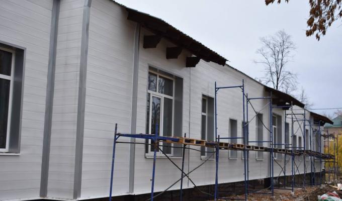 На Луганщині триває відбудова медичних закладів