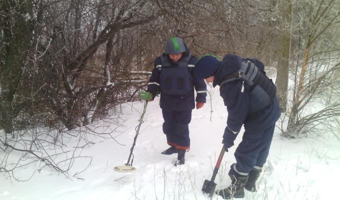 В Луганській області триває робота з розмінування