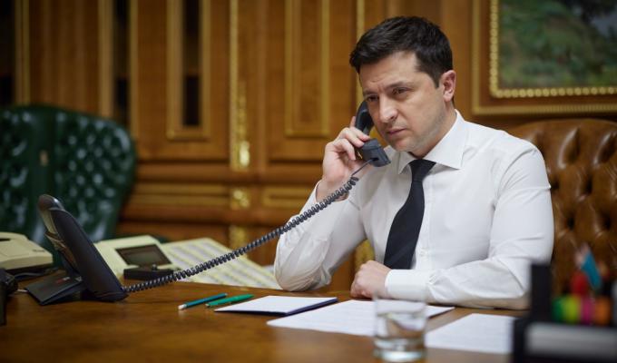Президент України провів телефонну розмову з Президентом США