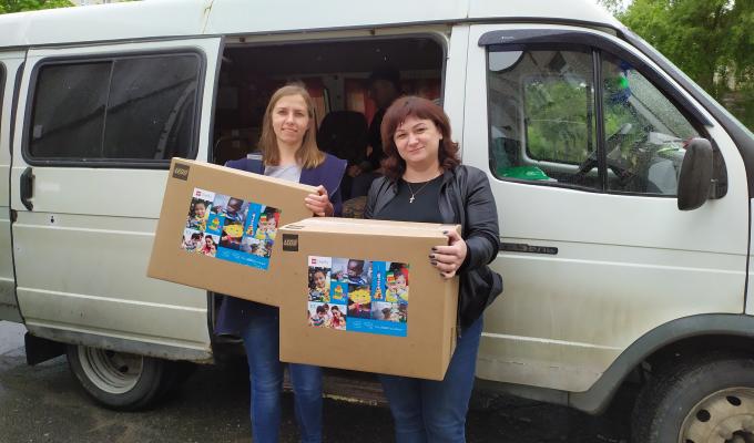 Луганська область отримала ігрові набори LEGO PlayBox