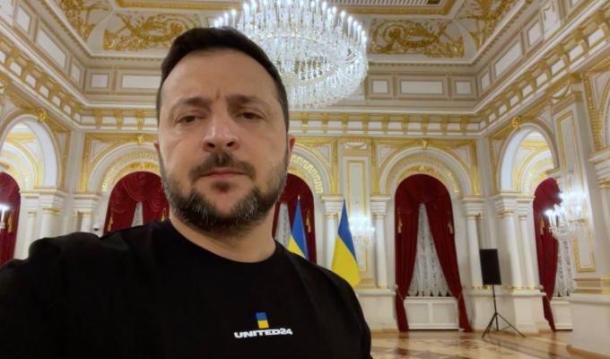 Наступного року додаємо значні бюджетні кошти на оборонно-промисловий комплекс – звернення Президента України