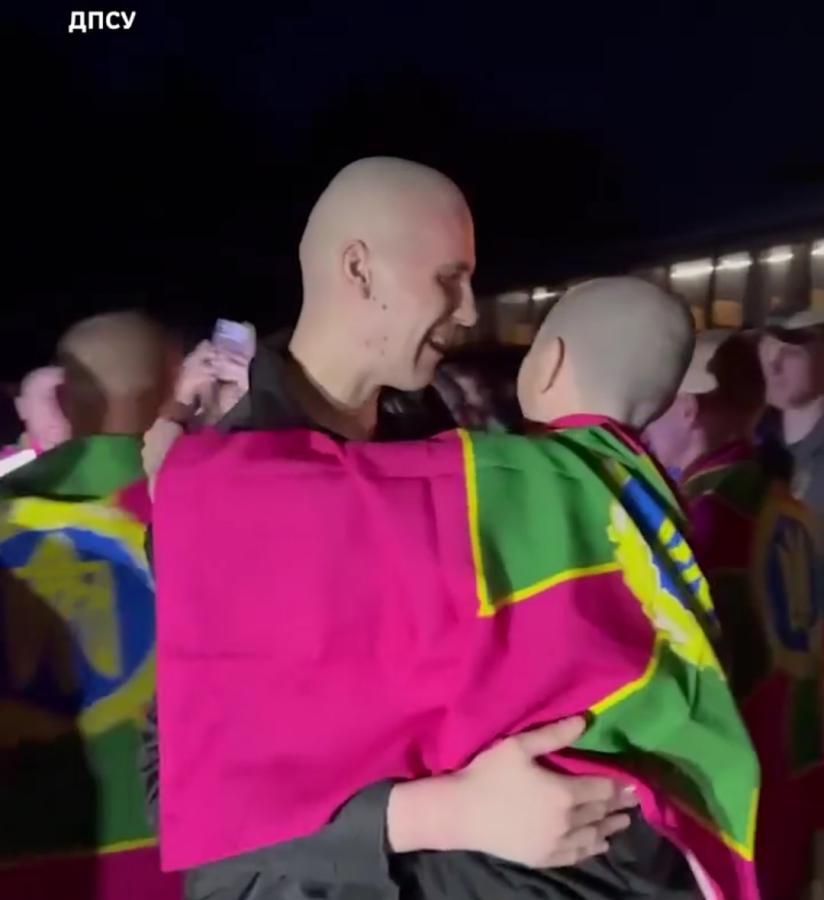 Двоє прикордонників Луганського загону повернулися в Україну в рамках обміну військовополоненими