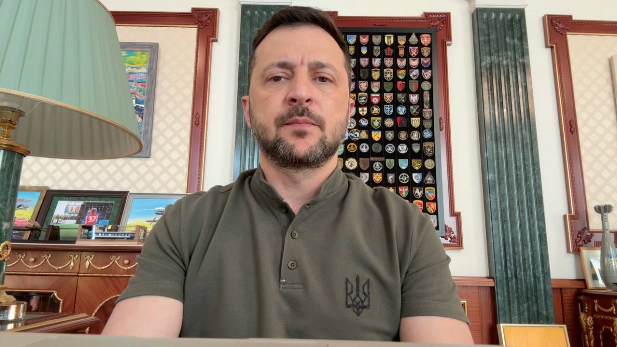 Українські підрозділи захищають позиції і кожну російську спробу просуватися на Донеччині, Сумщині, Харківщині зрештою відбивають – звернення Президента Українські підрозділи захищають позиції і кожну російську спробу просуватися на Донеччині, Сумщині, Харківщині зрештою відбивають – звернення Президента