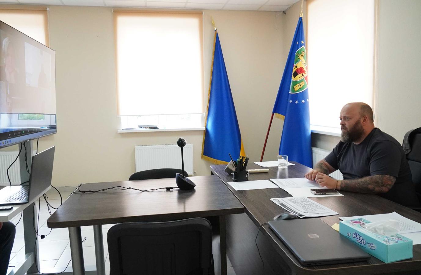 Досвід взаємодії інститутів громадянського суспільства з міжнародними партнерами залучимо при вирішенні питання надання житла, - Олексій Харченко