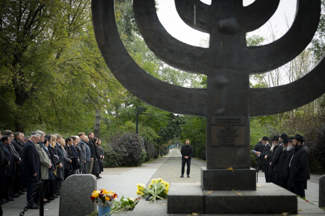 У 84-ті роковини трагедії Бабиного Яру Президент ушанував пам’ять жертв нацистів