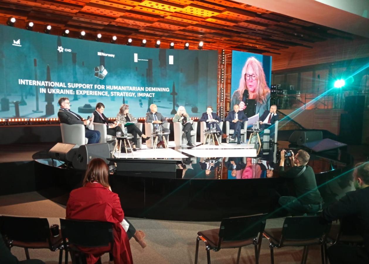 Підбили підсумки гуманітарного розмінування на Demine Ukraine Forum у Києві