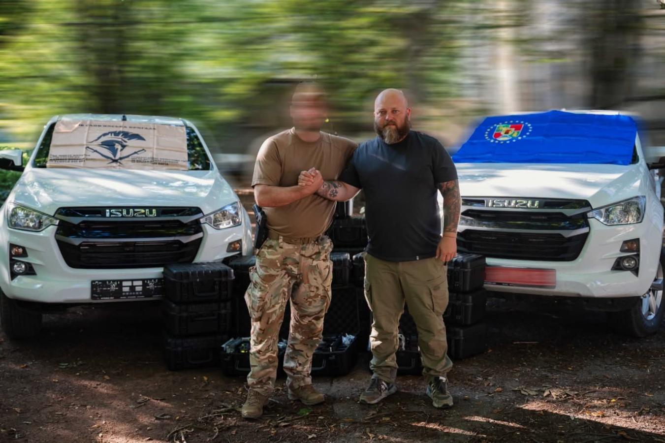 Транспортні засоби, БпЛА та зарядні станції передав Олексій Харченко бійцям 18-ї Слов’янської бригади НГУ.  Від початку року на потреби підрозділу спрямовано 63,3 млн грн