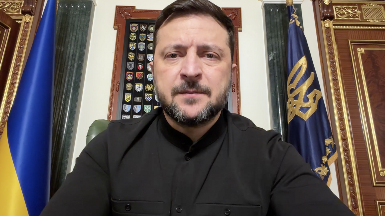 Зараз від розвідки маємо інформацію, що росіяни готуються до нових масованих ударів – звернення Президента