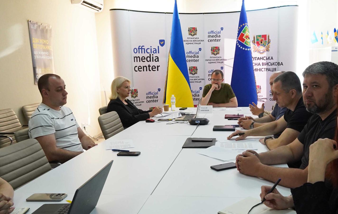 Менше 200 з 1500 працівників критично важливих підприємств Луганщини мають бронювання на період воєнного стану