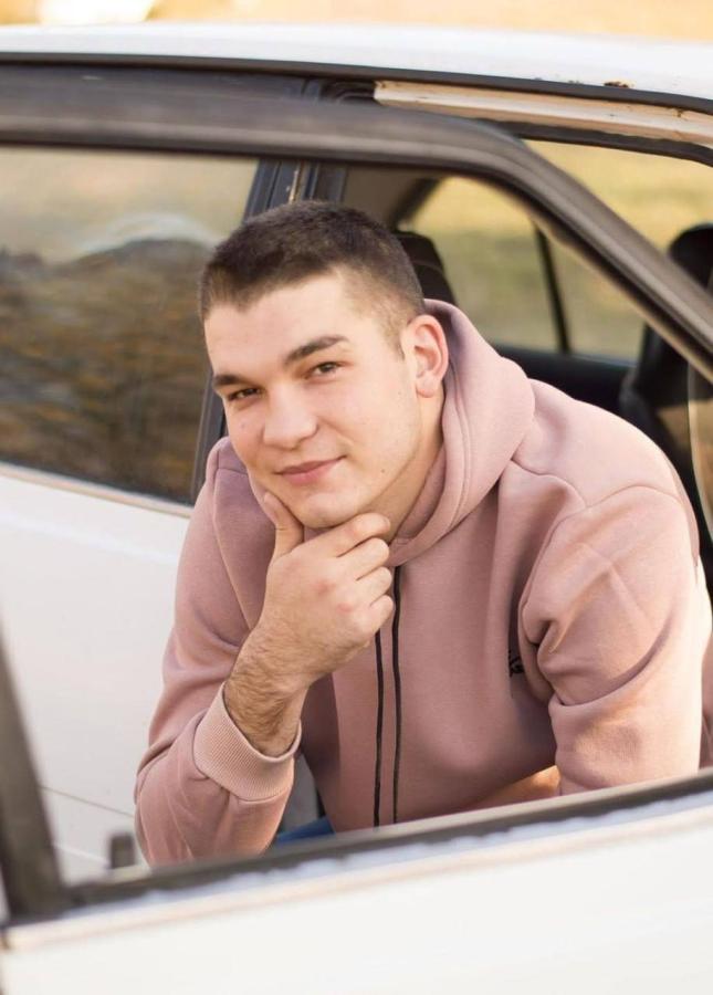 Родині загиблого капітана Миколи Гирмана з Міловщини  вручили орден «За мужність» III ступеня, яким його було нагороджено посмертно