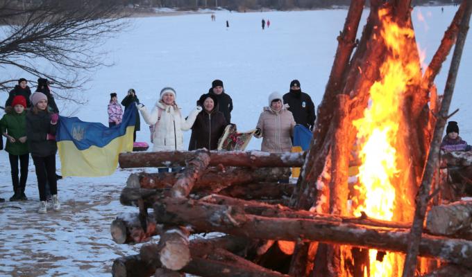 До Дня Соборності на Луганщині запалили Ватру єдності
