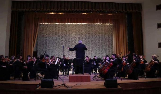 9 грудня відбувся концерт Академічного симфонічного оркестру під керівництвом Євгена Тутевича