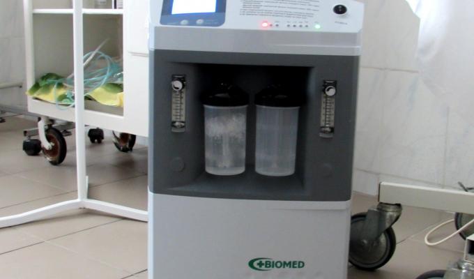 Для лікарні в Новопскові придбали нове медичне обладнання