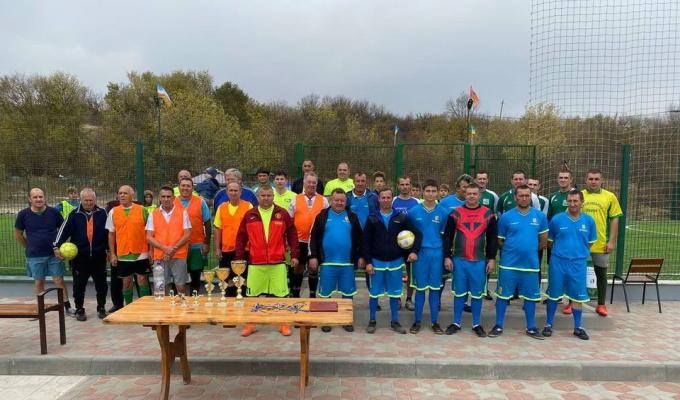 У селі Михайлівка, що на Кремінщині, запрацював спортивний комплекс «Владар»