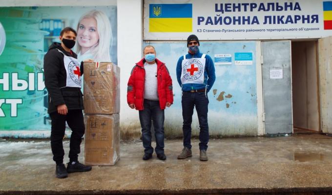 Петропавлівська лікарня отримала кисневі концентратори від Червоного Хреста