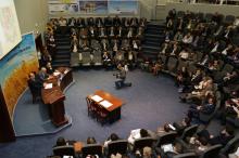 Відбулося пленарне засідання форуму «Луганська область: перспективи розвитку, виклики та можливості»