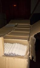 У Луганській області виявили більше 300 ящиків контрабанди із заготовками для виробництва тютюнових виробів