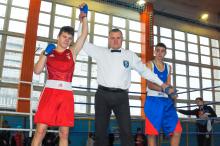 У Кремінній понад 150 боксерів боролися за звання чемпіонів області