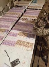 «Фантом» затримав громадянина, який намагався провести гаманці, зубну пасту та готівку на окуповану територію