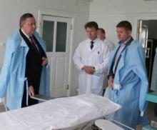 Областному департаменту здравоохранения поручено заняться кадровым вопросом территориальных медучреждений Областному департаменту здравоохранения поручено заняться кадровым вопросом территориальных медучреждений