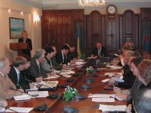 16 октября 2008 года состоялось заседание Луганского обласного трехстороннего совета по социально-экономическим вопросам.