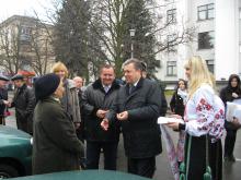 21 декабря 2011года  состоялось торжественное  вручение  11 автомобилей ветеранам труда, получившим инвалидность  в связи с профзаболеванием.