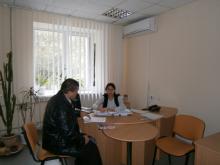 Понад тисячу громадян прийнято в громадській приймальні Головного управління праці та соціального захисту населення .