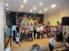 В області реалізується   Комплексна обласна програма соціального захисту і реабілітації осіб з обмеженими фізичними можливостями на 2012-2015 роки.