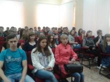 Професійний вибір учнівської молоді