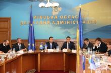 Спільна нарада служб у справах дітей райдержадміністрацій та міськвиконкомів Луганської області  та служби у справах дітей та сім’ї Київської облдержадміністрації