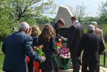 У Новопсковському районі відкрито пам’ятний знак полеглим у Великій Вітчизняній війні