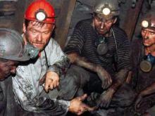 Руководители Луганщины поздравляют работников и ветеранов угольной отрасли области с Днем шахтера.