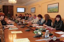 Общественность Луганщины инициирует упрощение процедуры проведения конкурсов