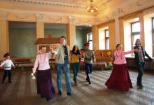 НАЦИОНАЛЬНЫЕ ТРАДИЦИИ УСТАМИ МОЛОДЫХ