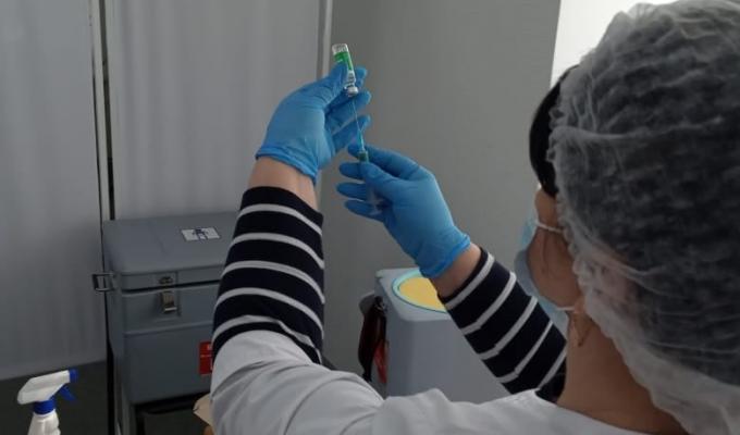 В області розпочалась вакцинальна сесія проти COVID-19 публічних та громадських діячів