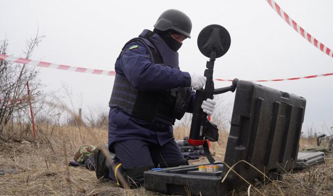 Піротехніками на Луганщині виявлено 58 артилерійських снарядів