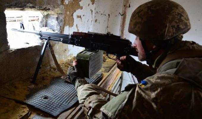 Новини АТО: обстріли на Луганщині тривають