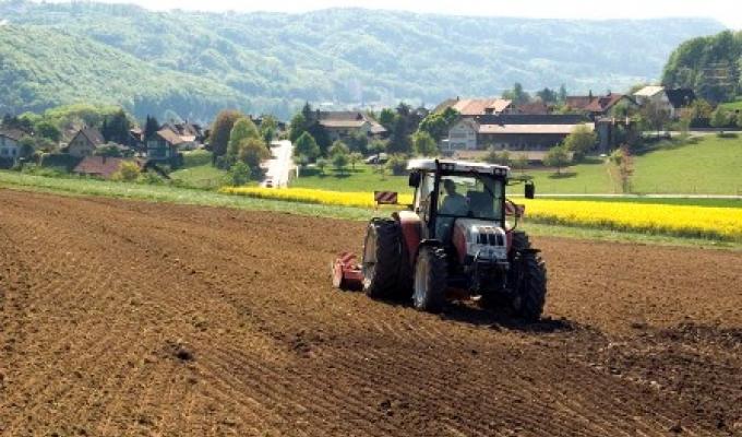 Весняно-польові роботи на Луганщині 