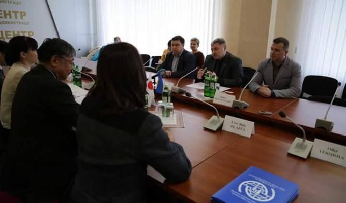 Зустріч голови Луганської області Юрія Гарбуза з Надзвичайним і Повноважним Послом Японії в Україні Шігекі Сумі