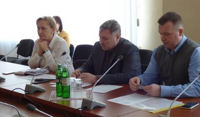 Відбулася зустріч голови Луганської обласної державної адміністрації Гарбуза Ю.Г. з Президентом Товариства Червоного Хреста України Усіченком І.Г. Відбулася зустріч голови Луганської обласної державної адміністрації Гарбуза Ю.Г. з Президентом Товариства Червоного Хреста України Усіченком І.Г.